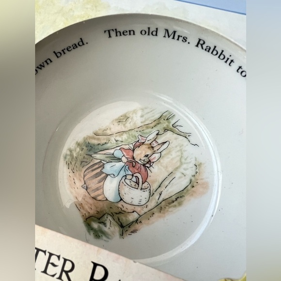 Vintage 1991 Peter Rabbit Child's 2 Piece Dish Set Wedgwood Beatrix Potter NEW - Picture 2 of 5